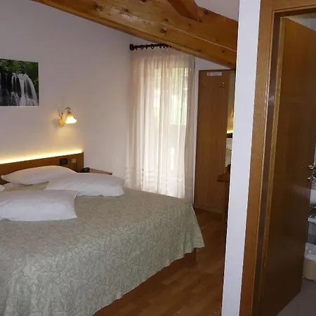 Denny 3* Pinzolo
