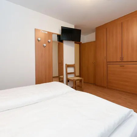Otel Denny