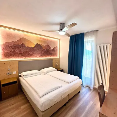 Denny Otel Pinzolo