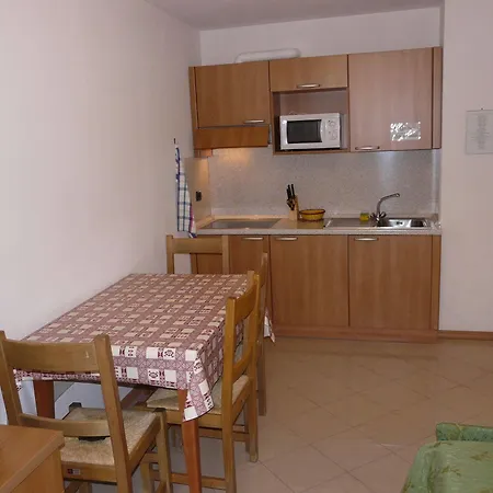 Otel Denny Pinzolo