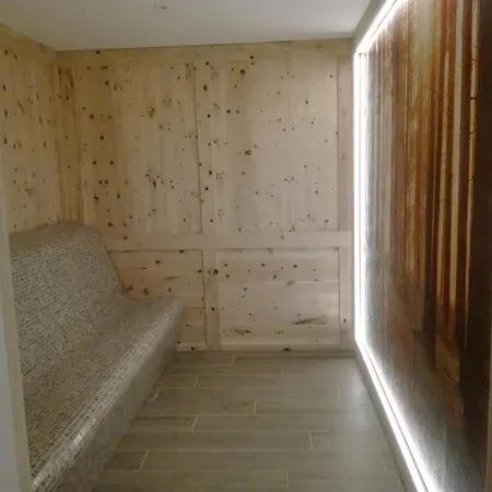 Denny Otel 3*
