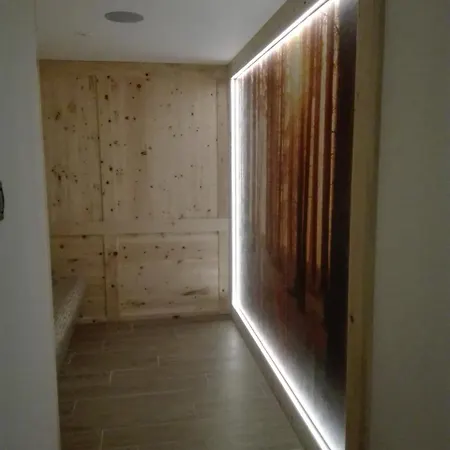Hotel Denny 3*