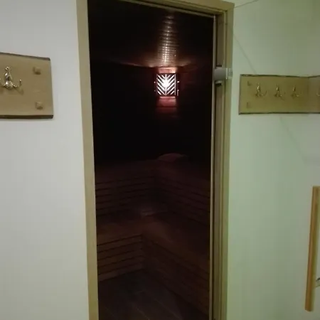 Hotel Denny